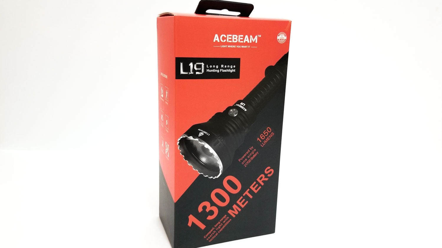 Acebeam L19 Torcia a LED bianco PM1 1650 LUMEN 1300 METRI LANCIA con 21700 BATTERIA 