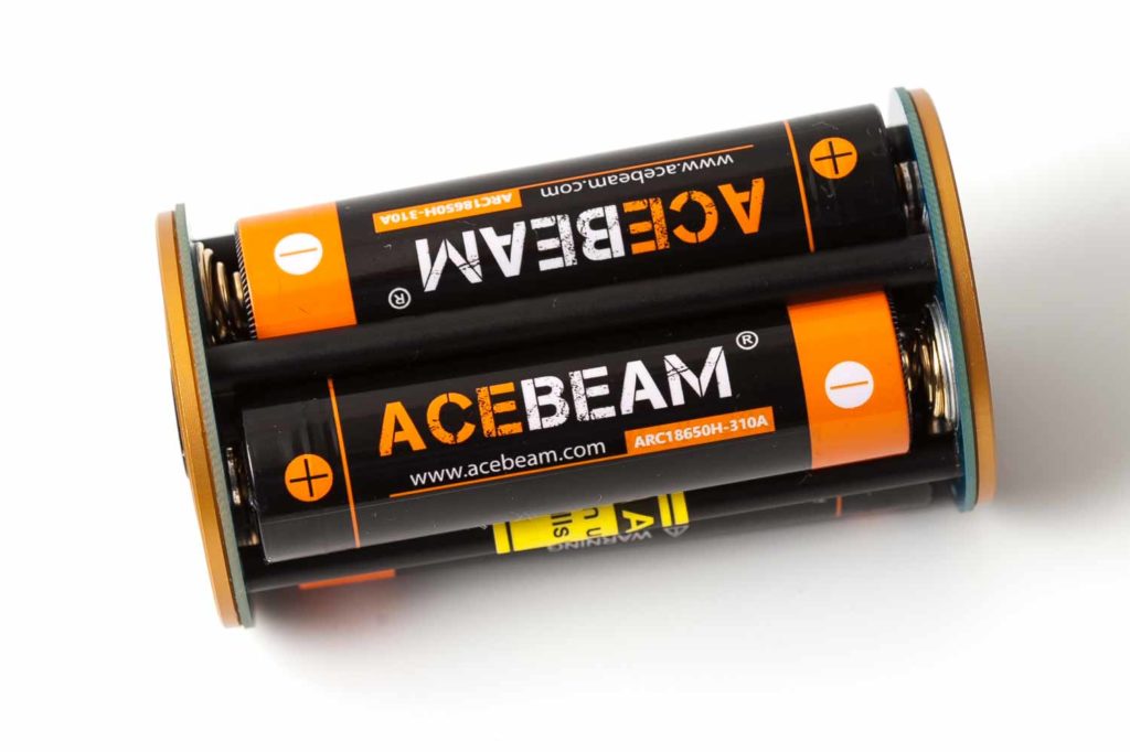 battery carrier with acebeam batteries
