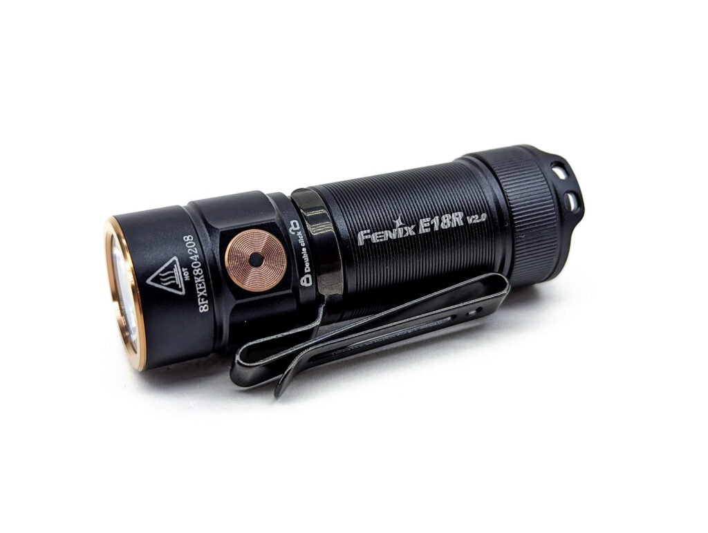 Fenix E18 v2 review | EDC Flashlight with 1,200 lumens | 1Lumen.com