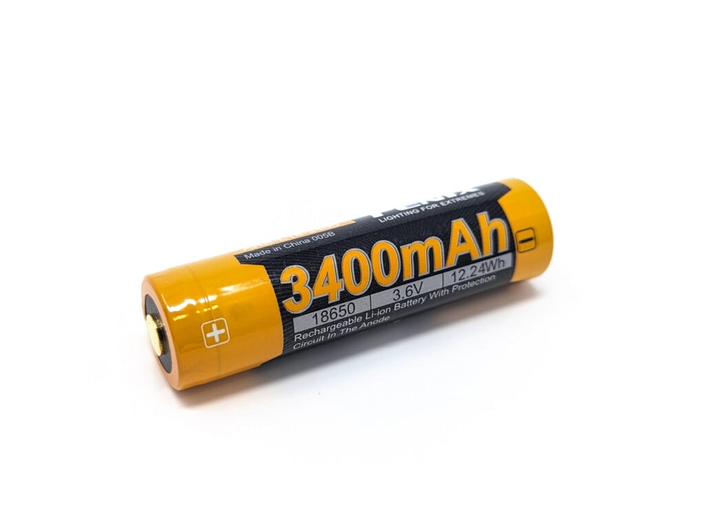 fenix ld30r battery 2