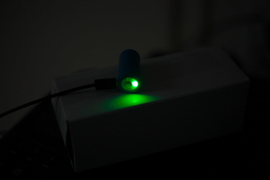 battery charging light green