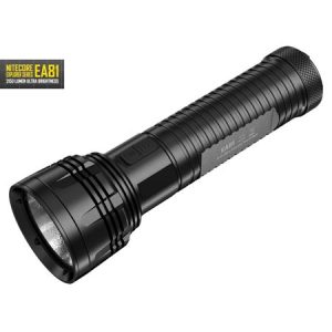 Nitecore EA81 high power flashlight